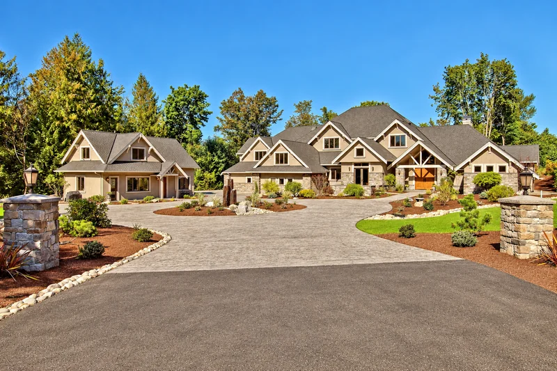 Bear Creek, Woodinville